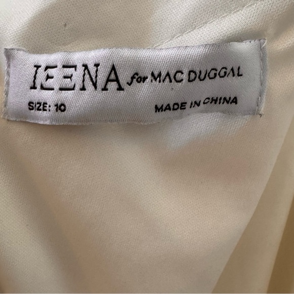 IEENA for Mac Duggal One Shoulder Hi-Low Draped Charmeuse White Dress Size 10 - Picture 12 of 16